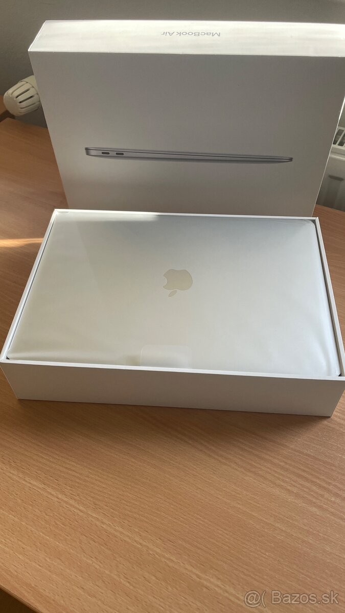 Macbook AIR M1 - Silver - 2