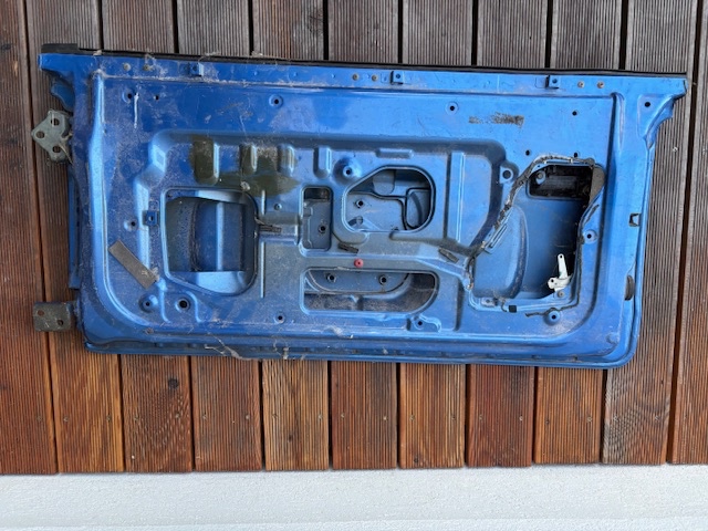 Predám zadné-kufrové dvere na Jimny Cabrio - 2