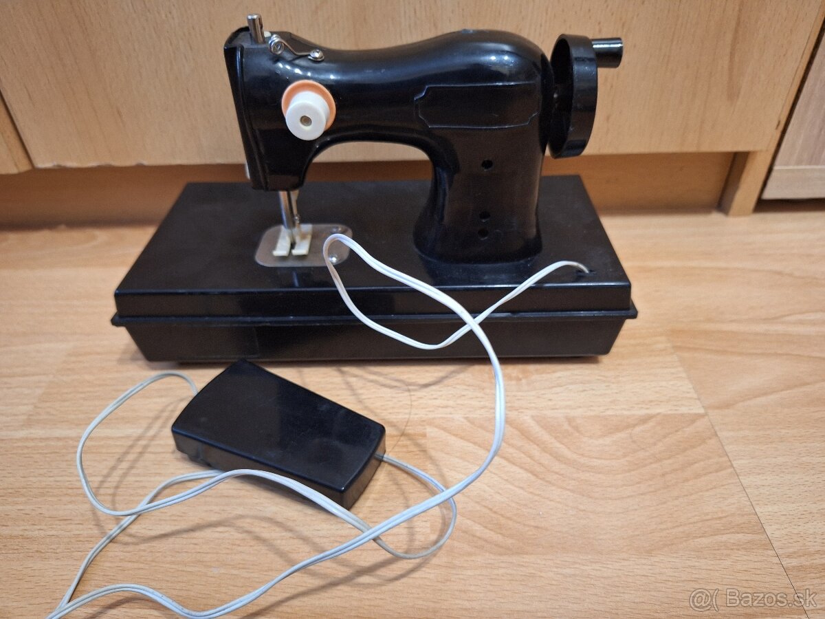 DETSKE SIJACIE STROJE - 2