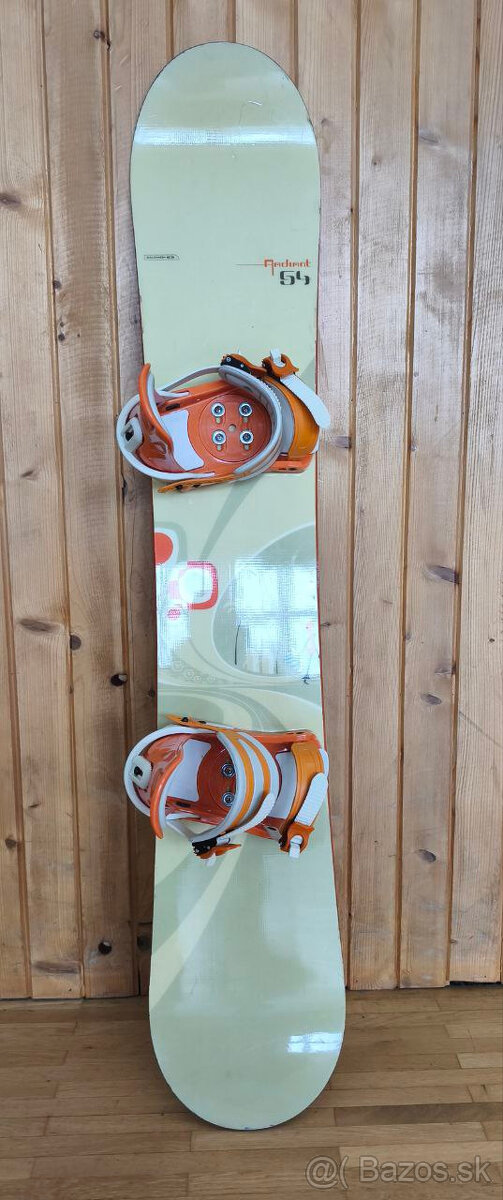 Snowboard s viazaním - 2