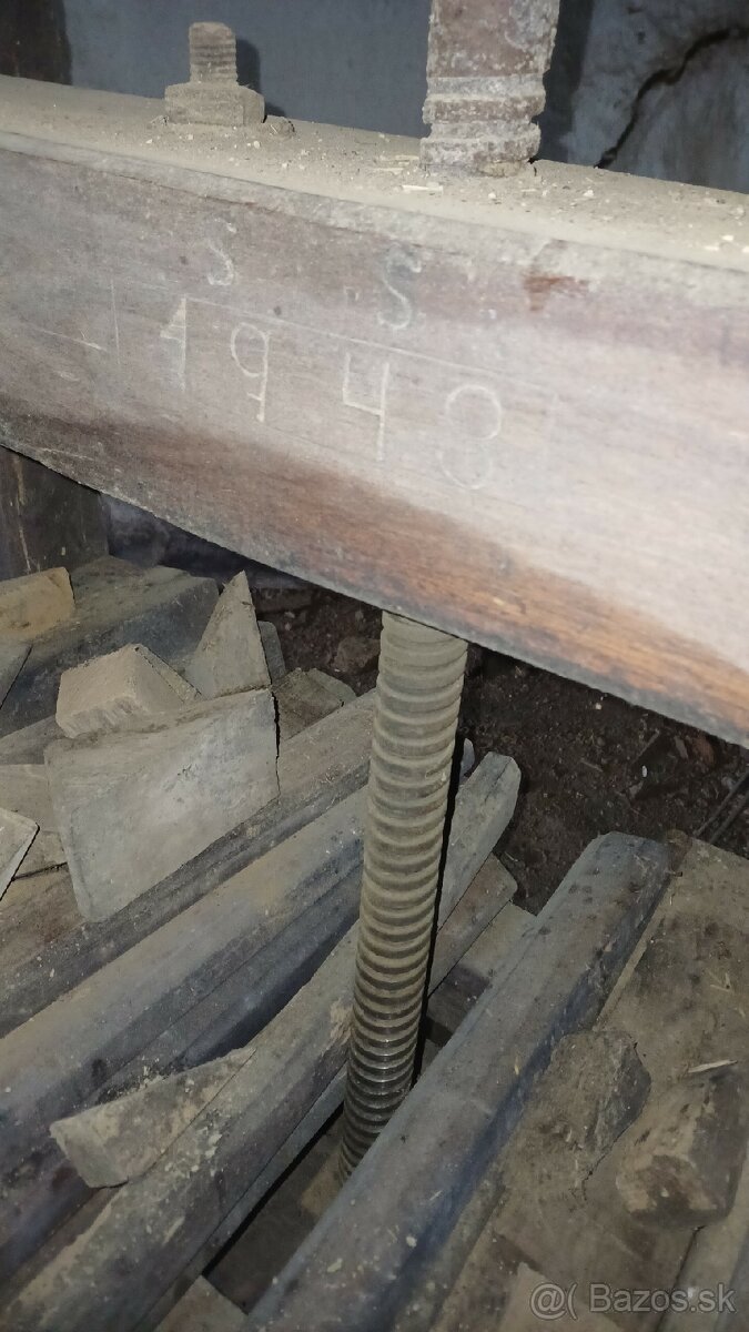 Vretenový lis 1943 - 2