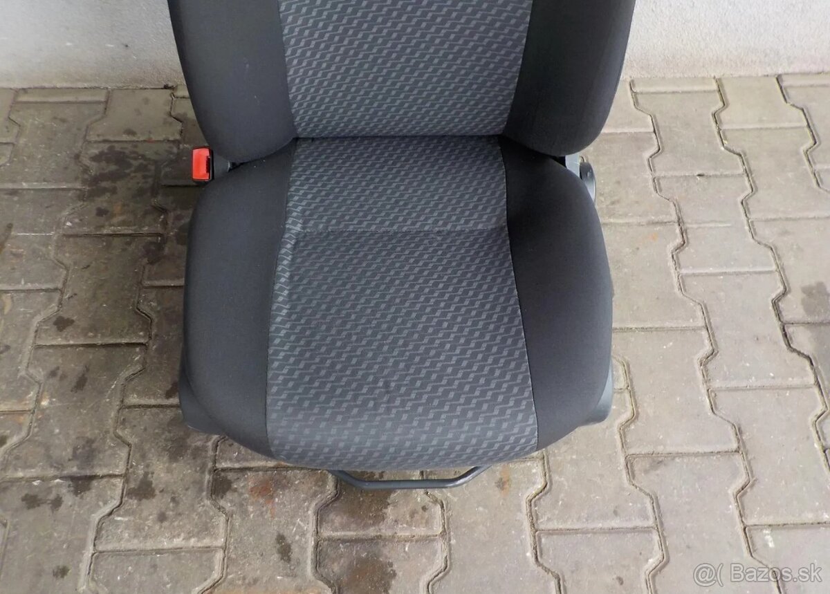 Šoferove sedadlo VW Crafter lift - 2