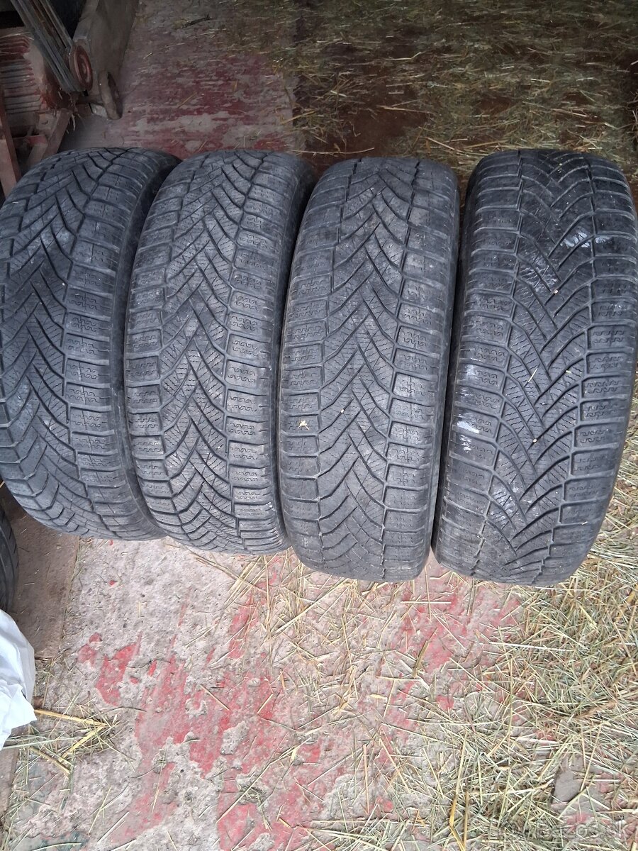 zimné pneumatiky 215/65 R16 - 2