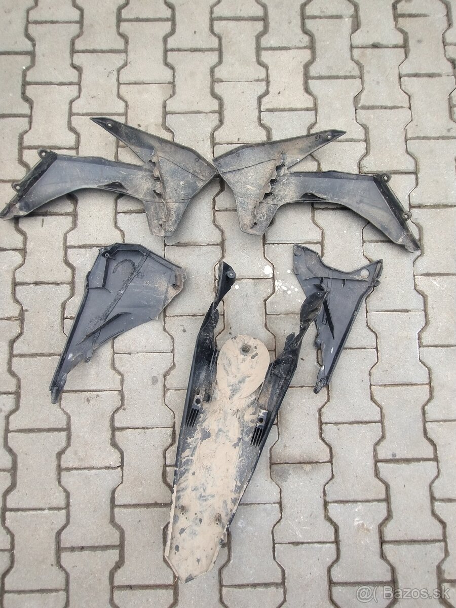 Plasty KTM - 2
