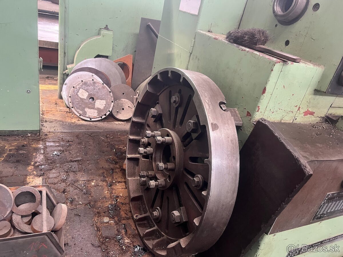 TOS Čelákovice SUS 80/2750 - Soustruh konvenční - 2