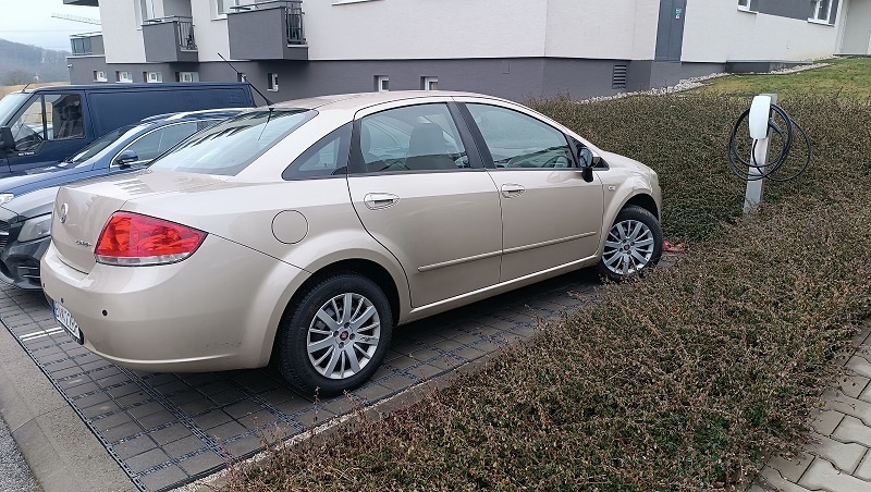 Fiat Linea 1,4 benzín kúp. v SR - 2