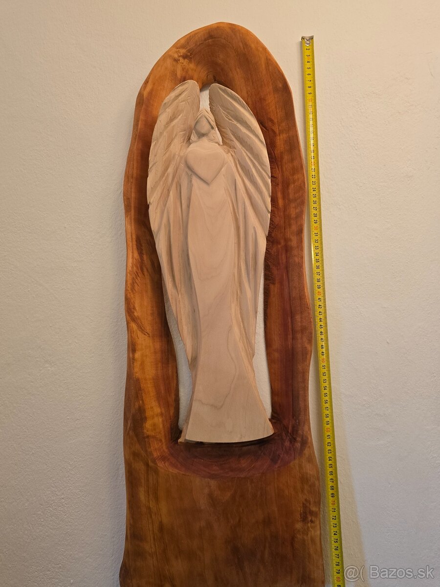 Drevená socha anjela - 2