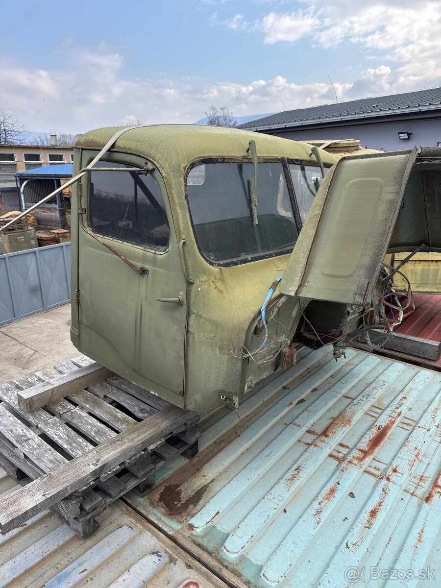 Civilná kabína Pv3s V3S - 2