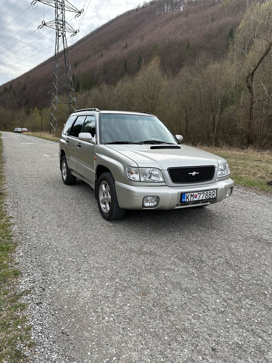Subaru Forester SF 2.0 S-turbo - 2
