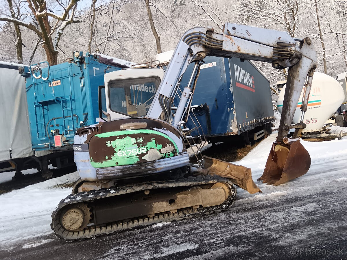 Hitachi EX75UR - 2