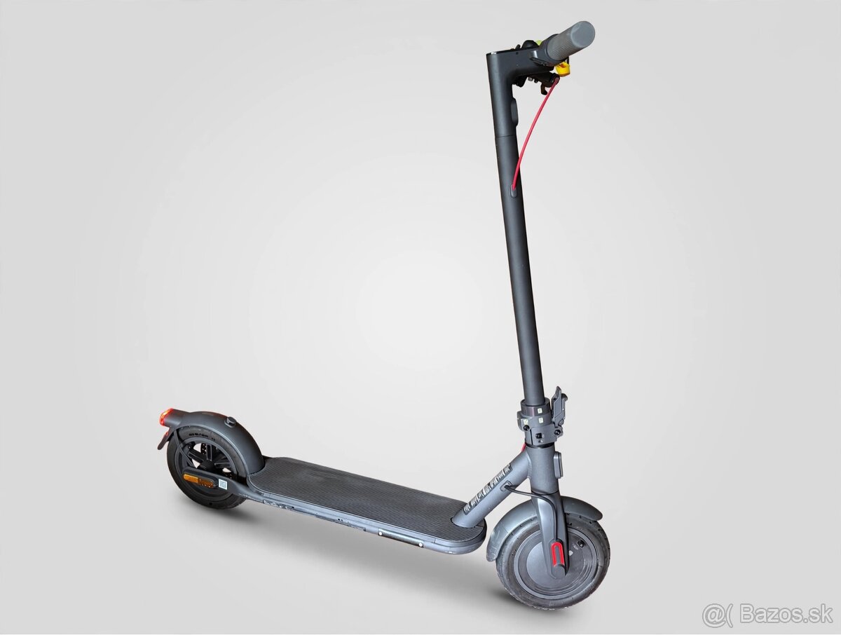 Predám Xiaomi Electric Scooter 4 - 2