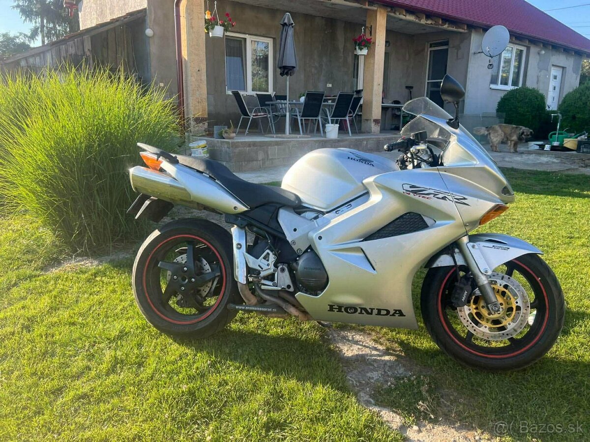 Honda vfr 800 v-tec - 2