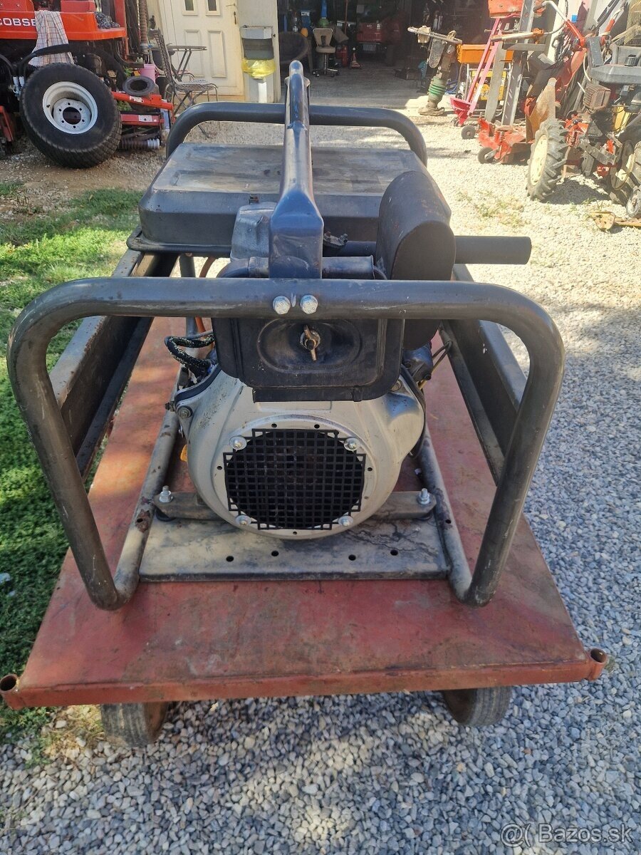 Predám dieselový generátor 230/380 v 5.5kw - 2