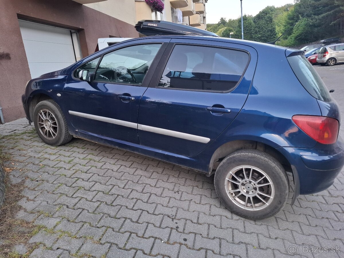 Predám Peugeot 307 hatchback 1.6 16V, 80 kW - 2