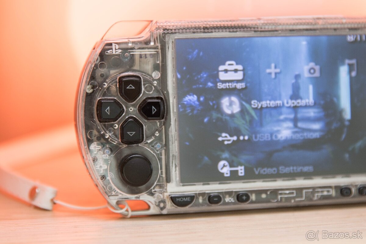 Sony PSP 1004 clear 64 GB | IPS displej | PS Vita joystick - 2