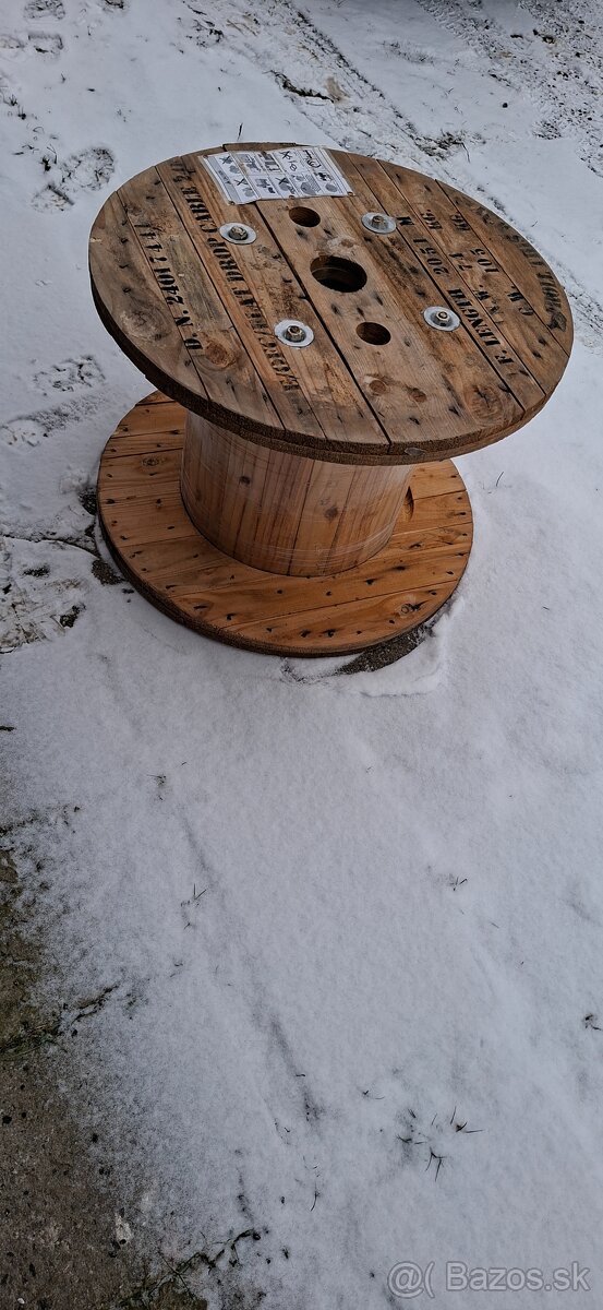 Predám drevenú cievku - 2