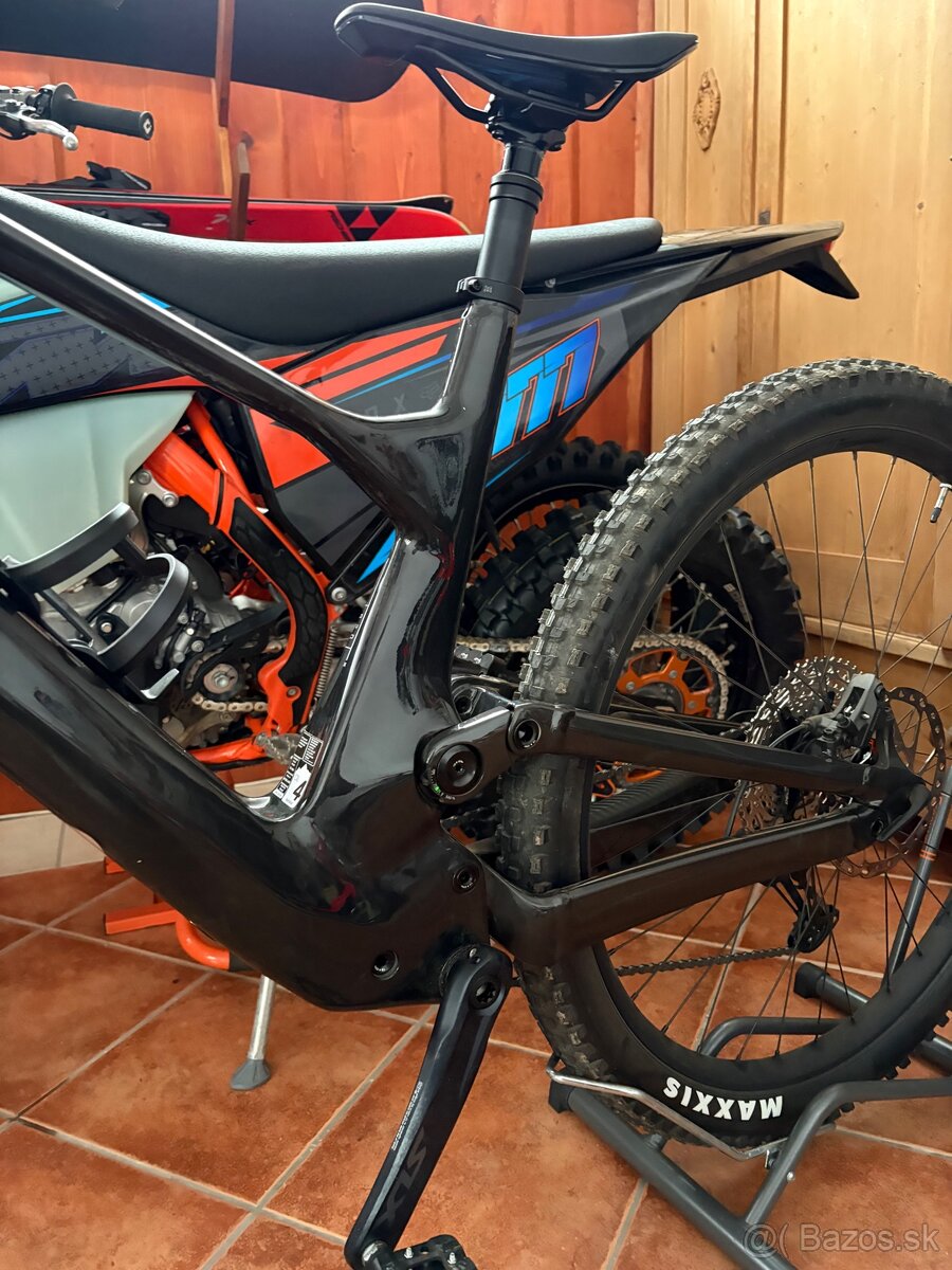 Celoodpružený Scott genius 920 Carbon 2025 - 2