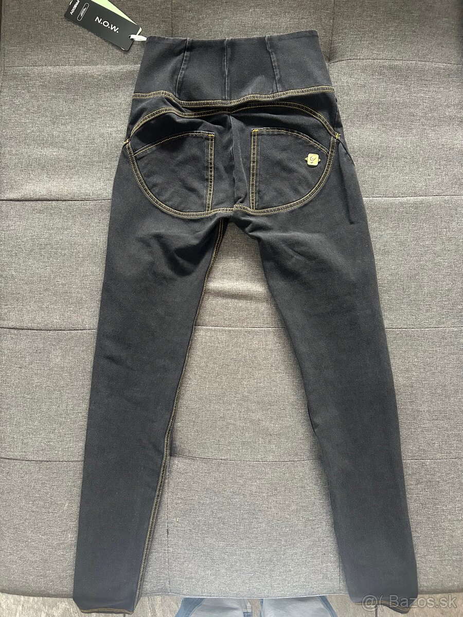 Freddy original Xs - 2