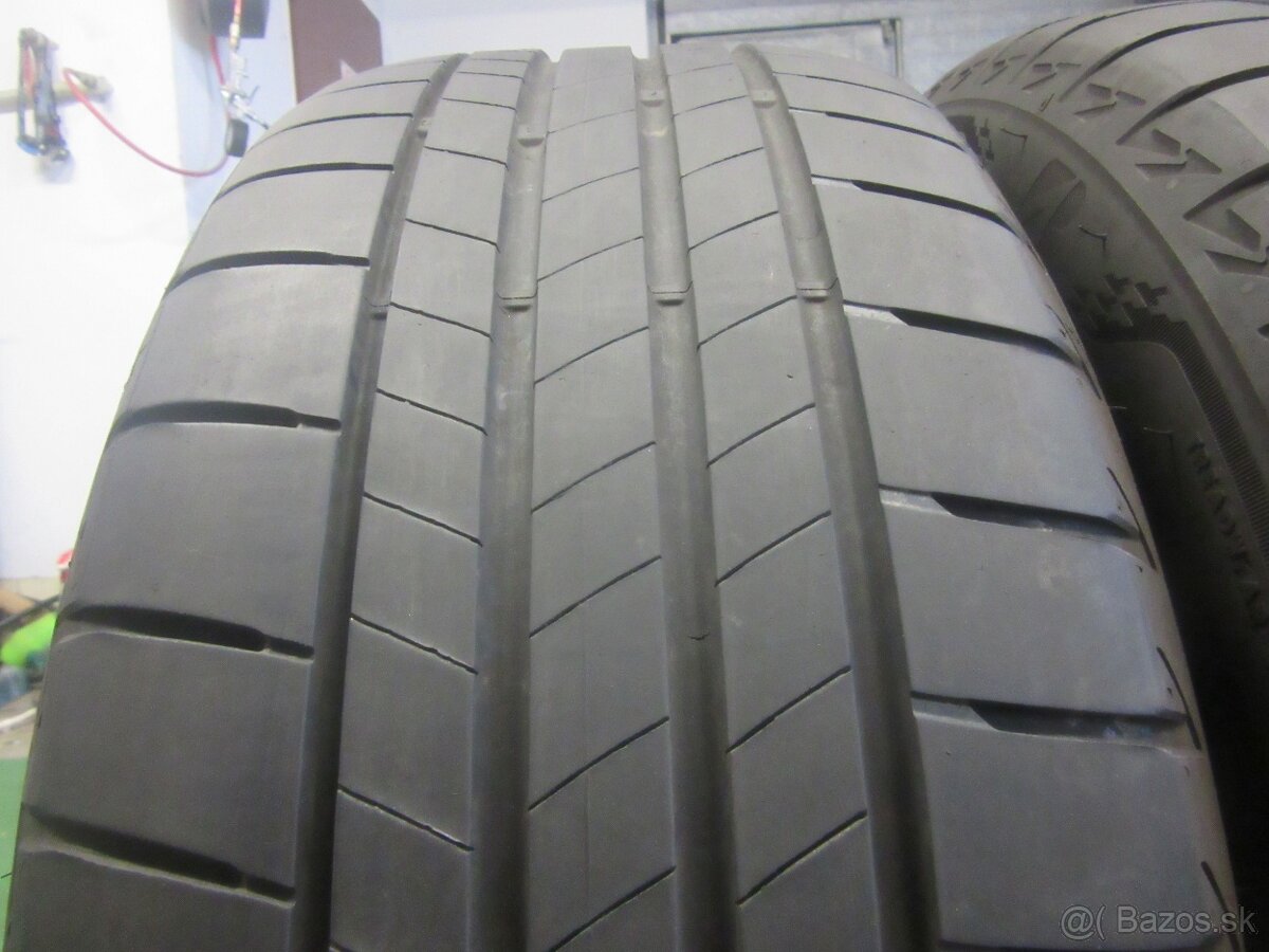 Letné pneumatiky Bridgestone 205/55R16 - 2