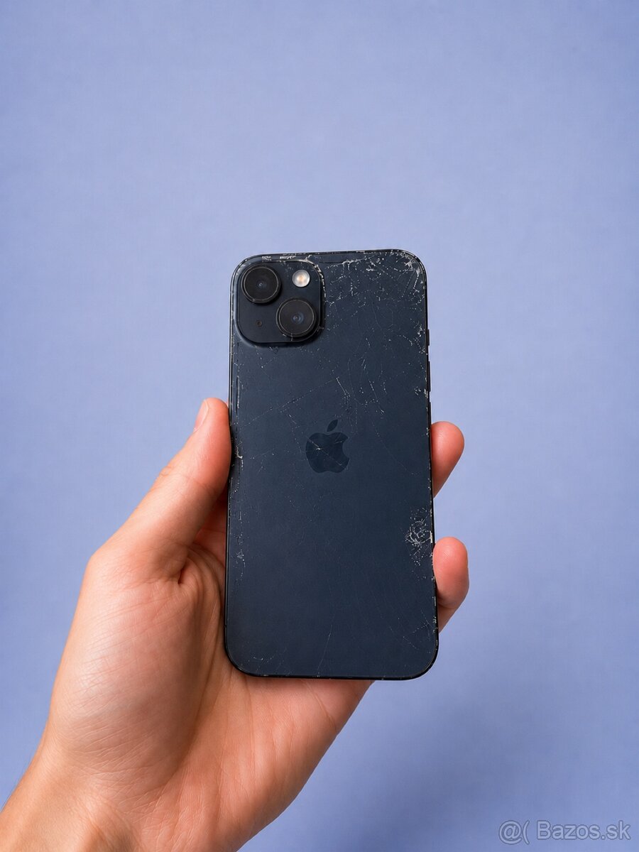 iPhone 15 - 2