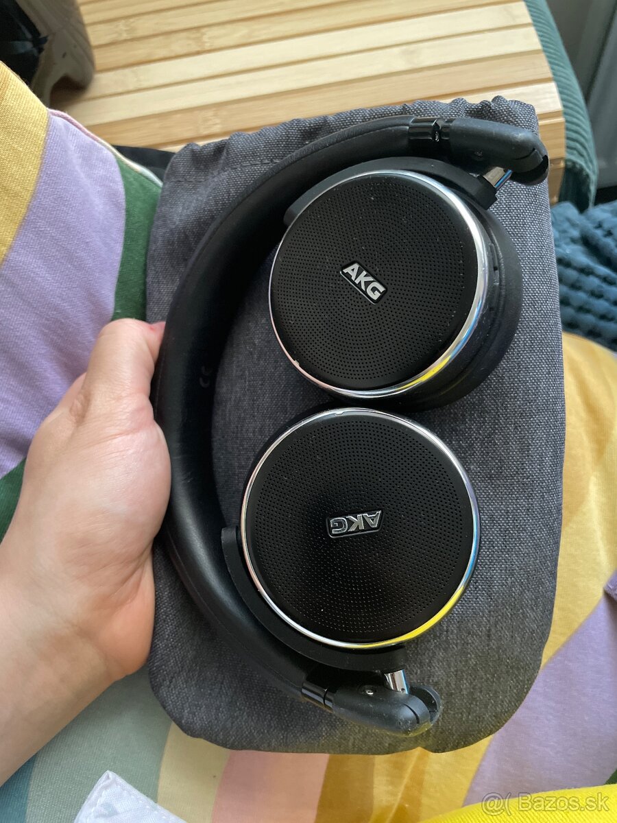 Bezdrotove sluchadla AKG N60NC - 2