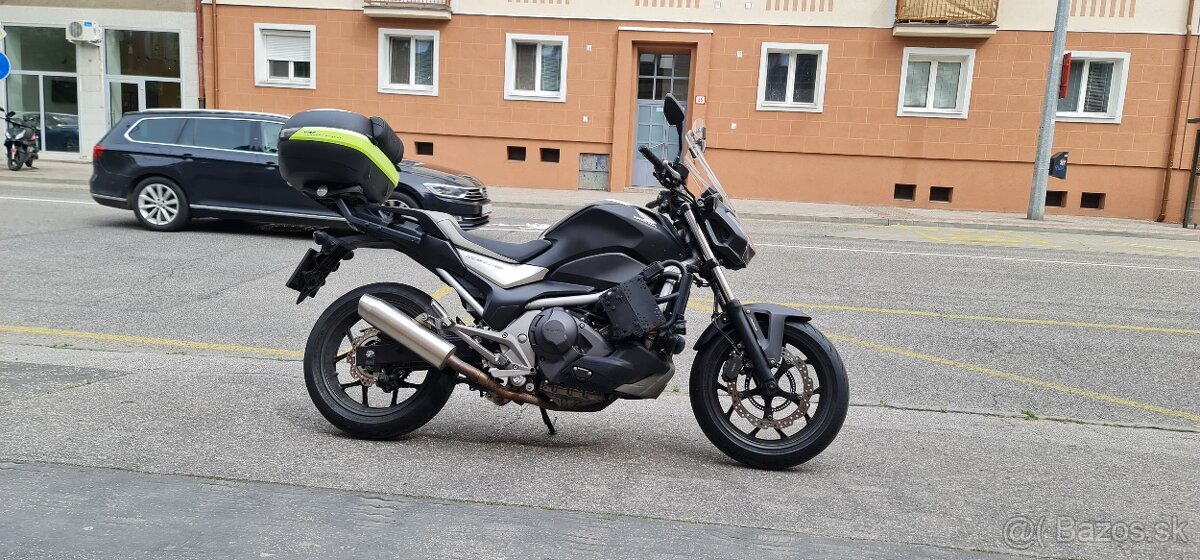 HONDA NC750S - 2