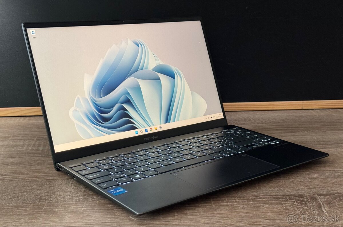 ASUS Zenbook 14 UX425E - 2