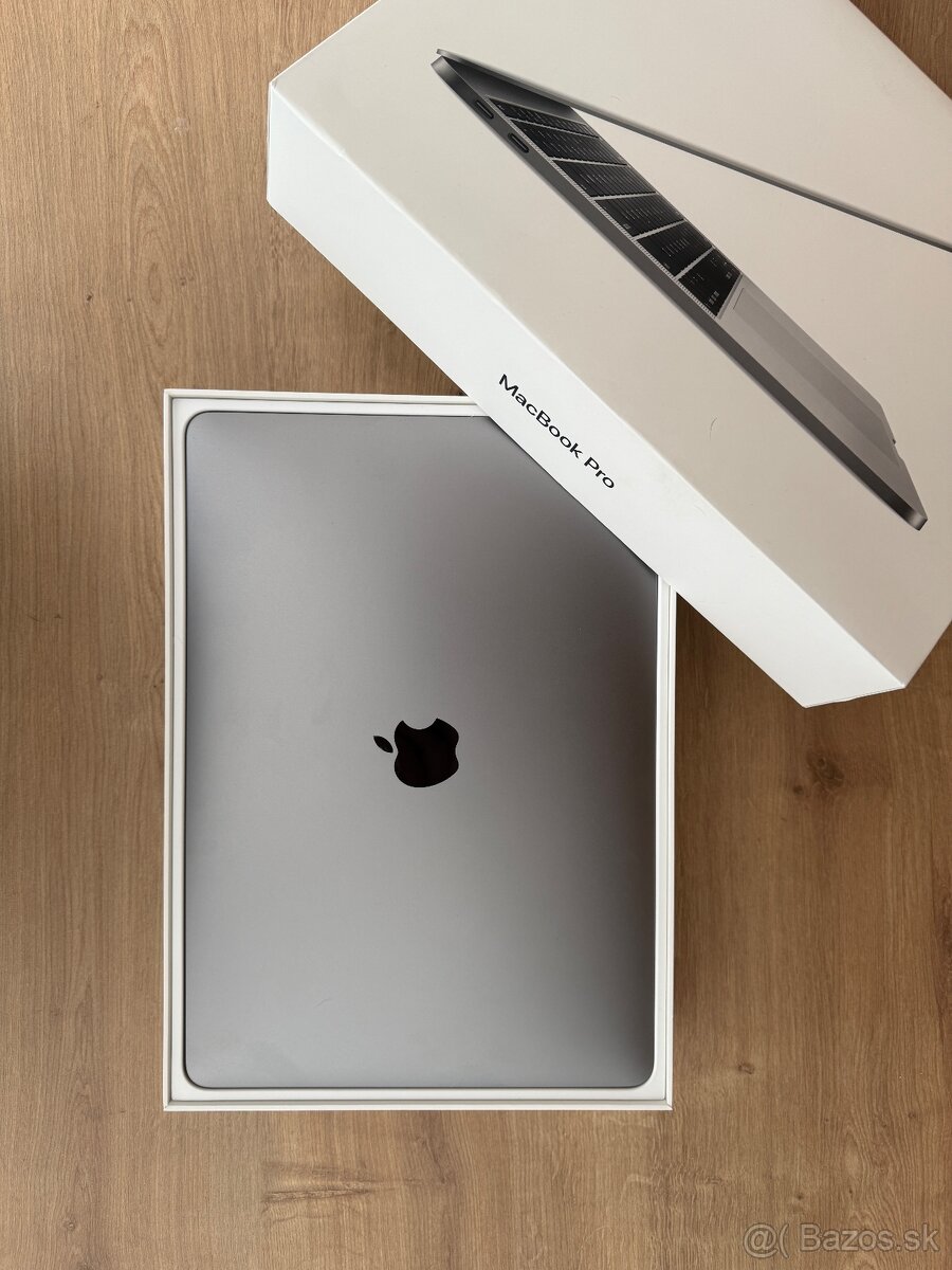 MacBook Pro 13” (2017) – veľmi zachovalý stav - 2