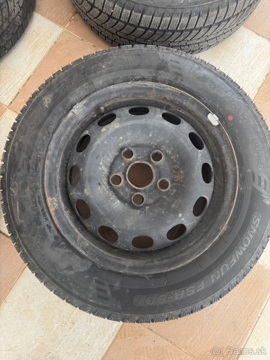 Komplet zimná sadá na škoda, vw, seat 5x122 195/65 R15 - 2