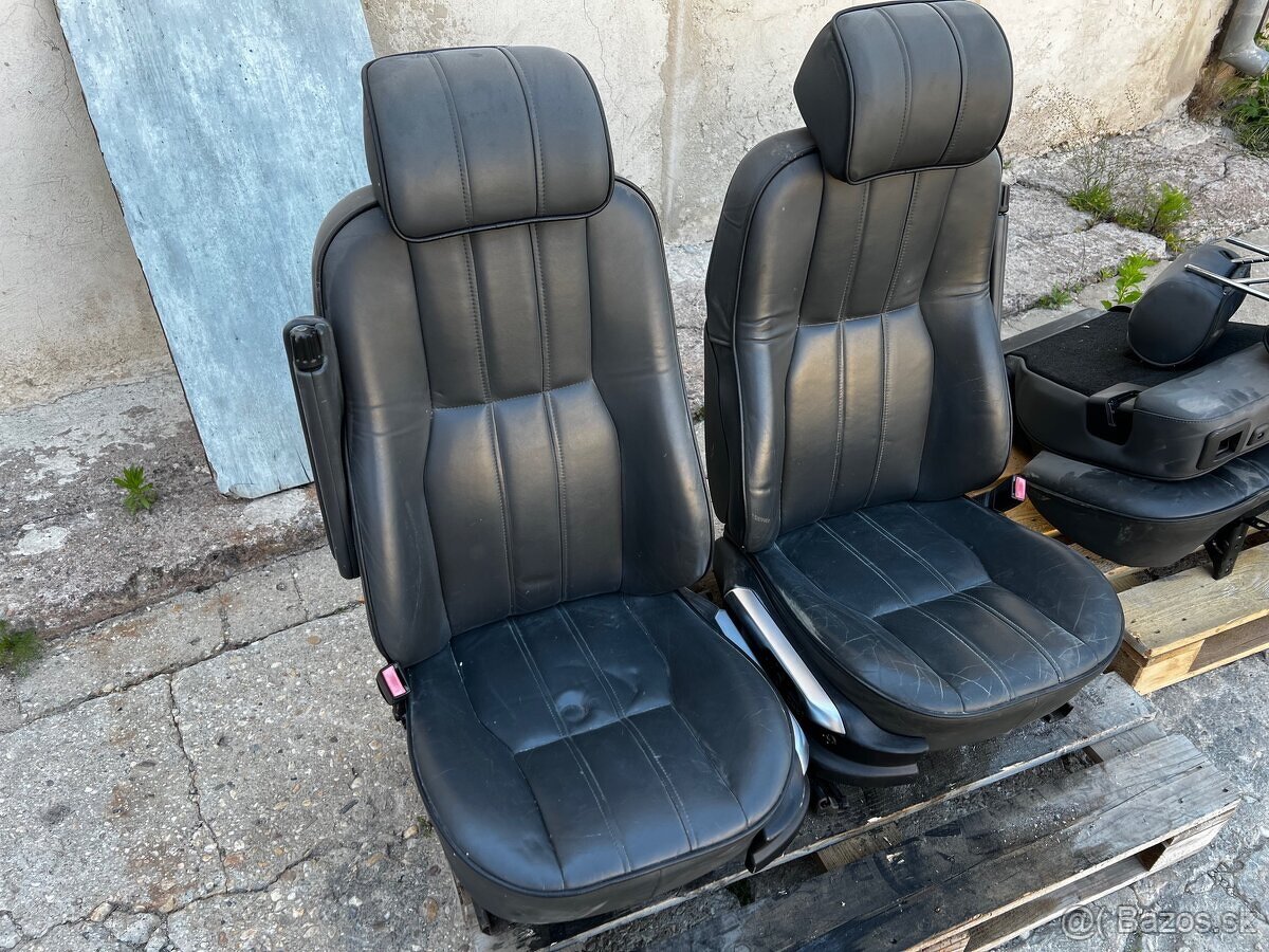 Range Rover L322 kozene lamaci sedacky - 2
