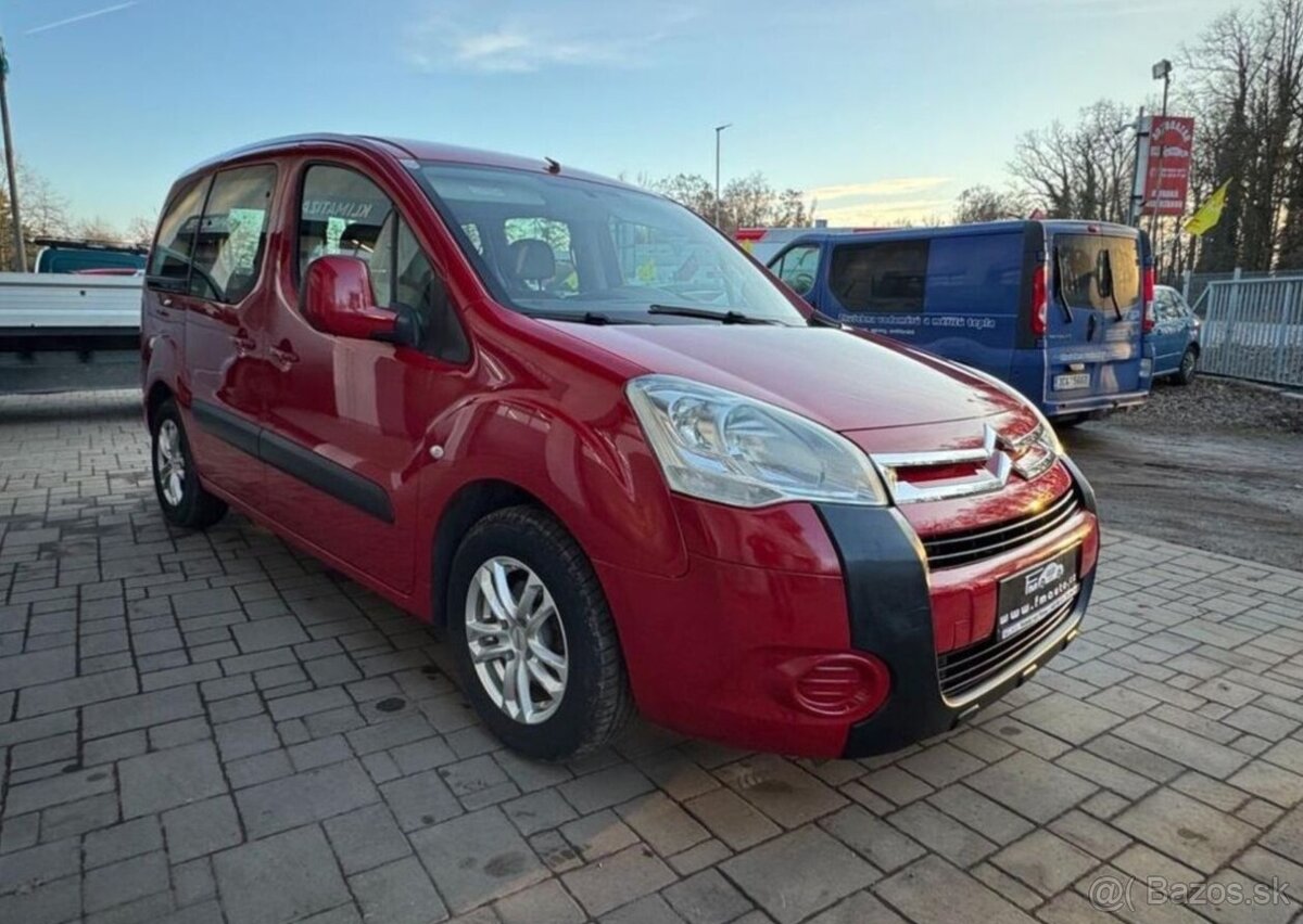 Citroën Berlingo 1.6 HDi Multispace nafta manuál 68 kw - 2