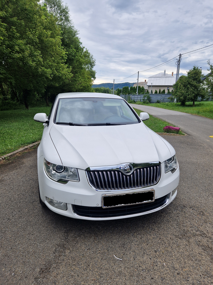 Škoda Superb - 2