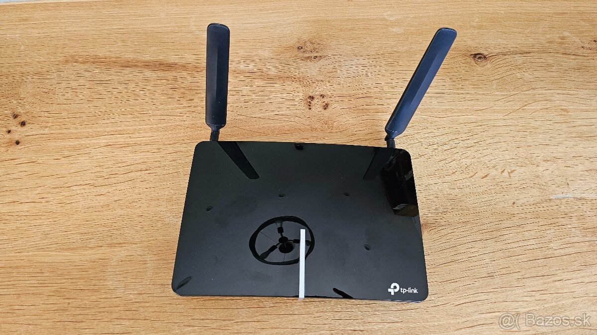 TP-Link Archer MR600 AC1200 - 2