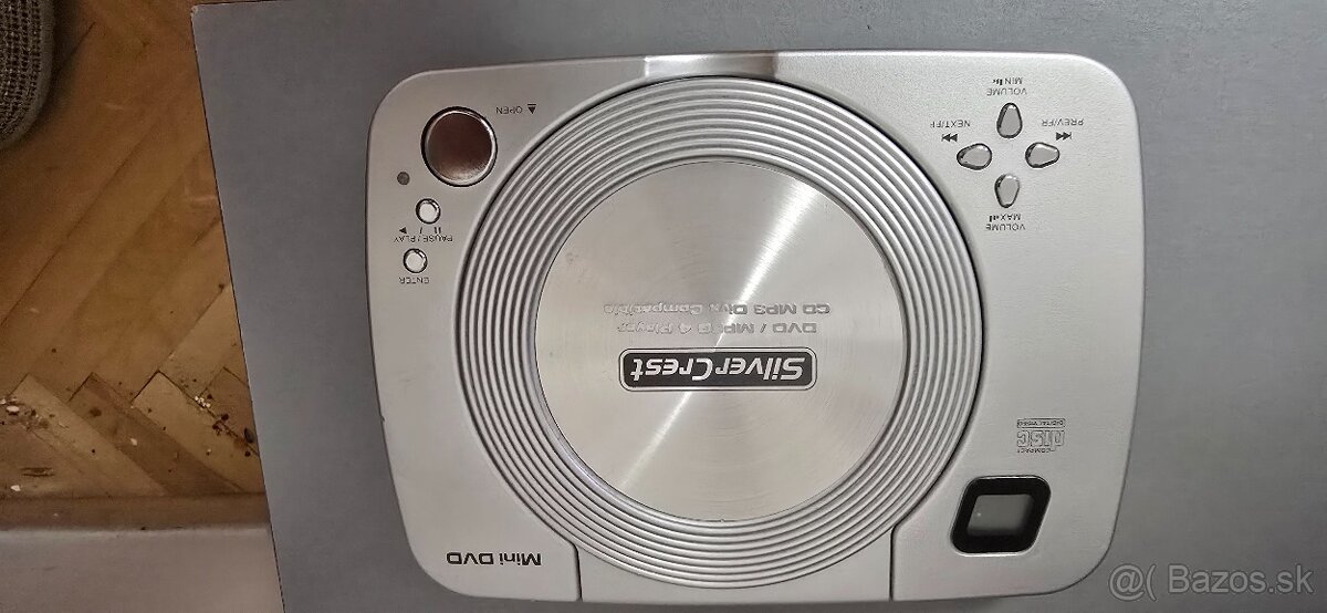 Televizor so stolikom a dvd - 2