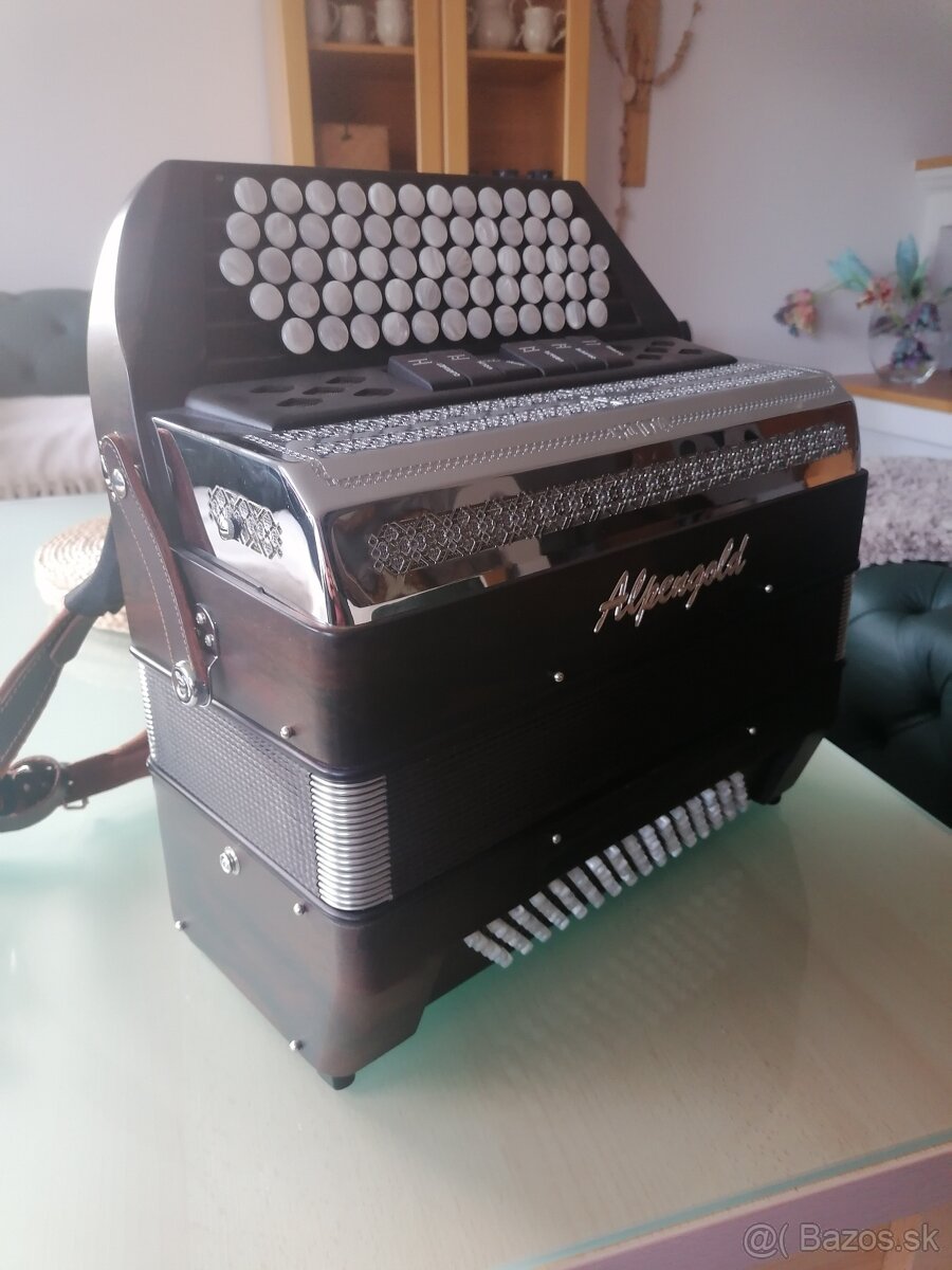 Predam chromaticky akordeon chromatika - 2