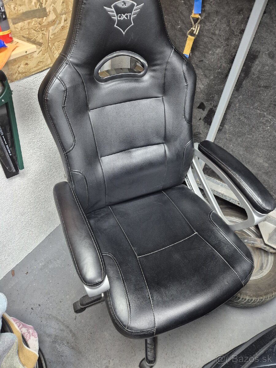 Stolička ku PC Trust GXC 705 - 2