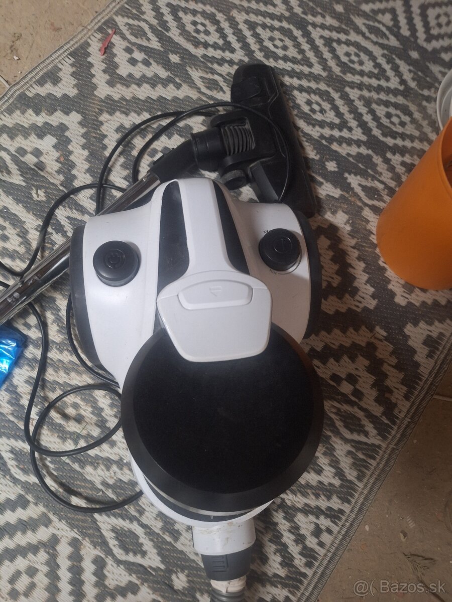 Vysavac elektrolux - 2