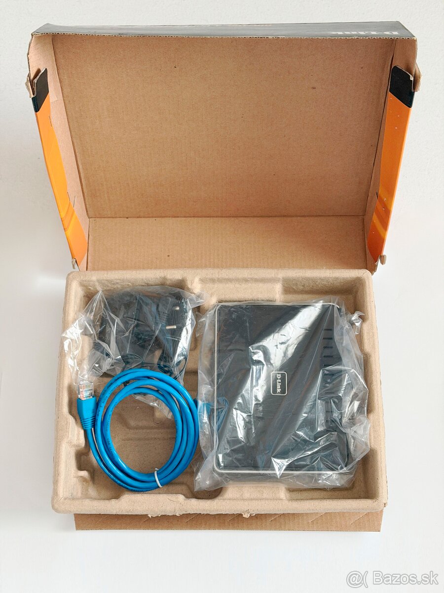 Router D-Link DIR-100 - 2