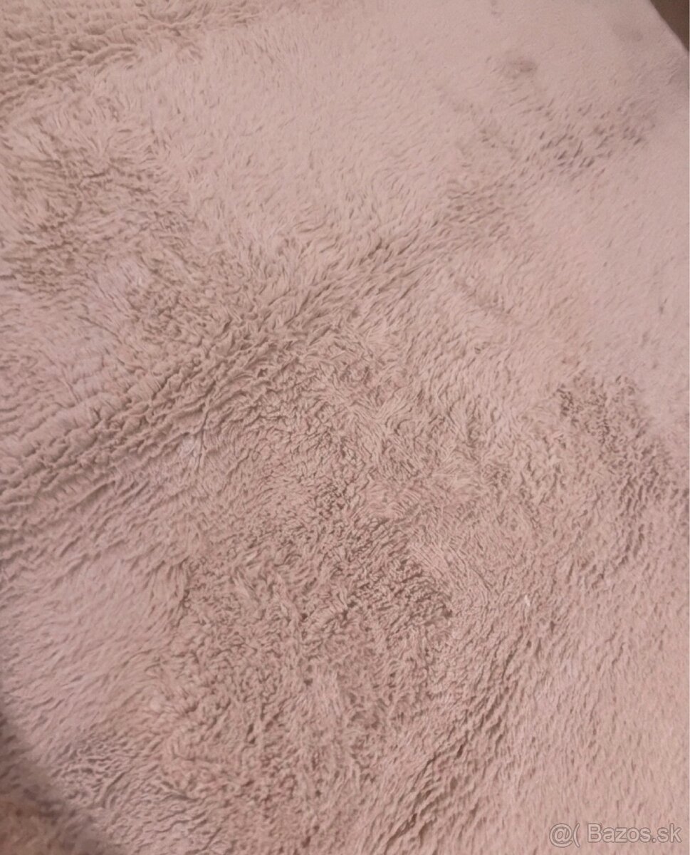 Koberec svetloruzovy - 2