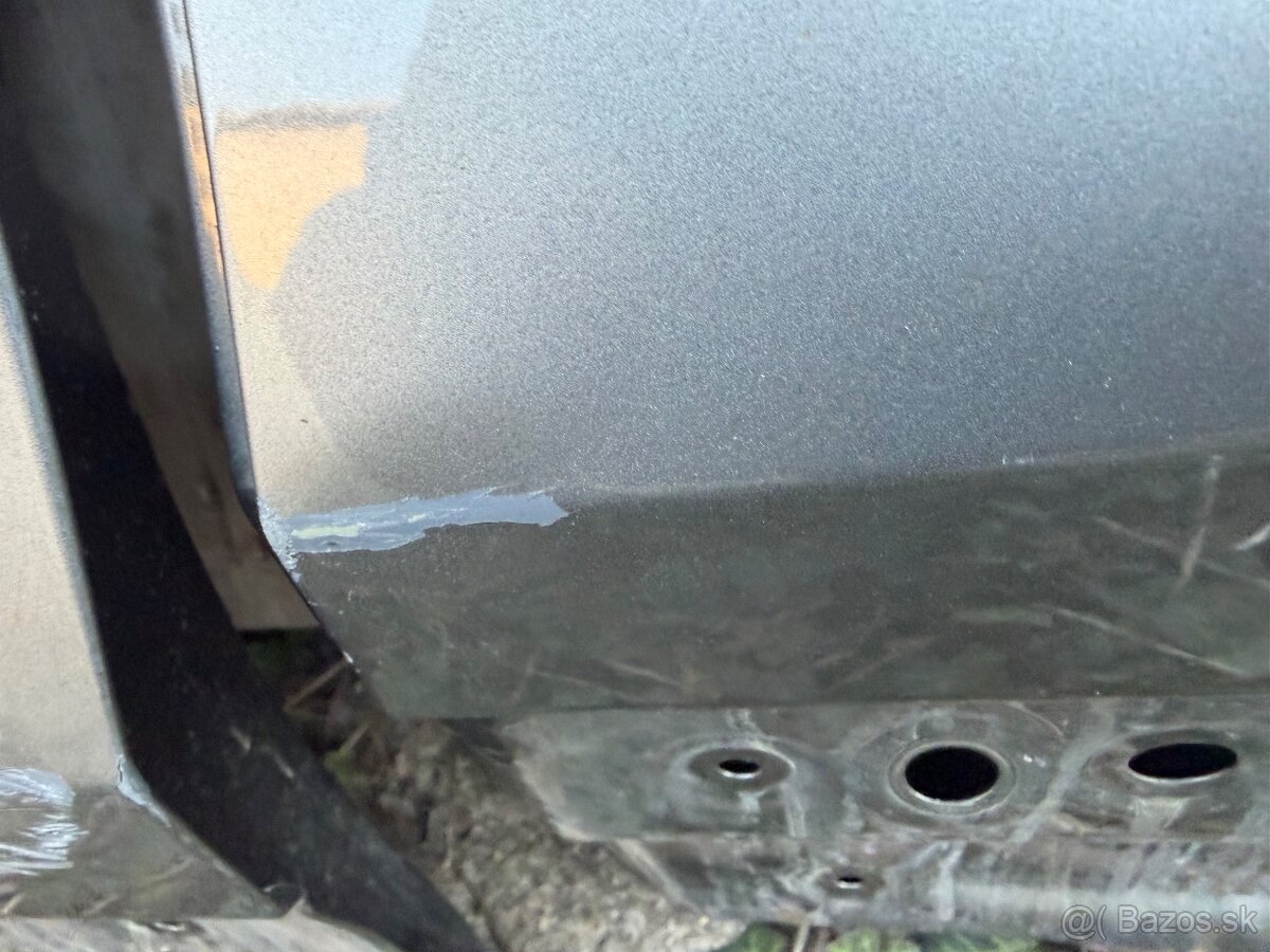 Range Rover Velar 18-Lave predné zadne dvere - 2