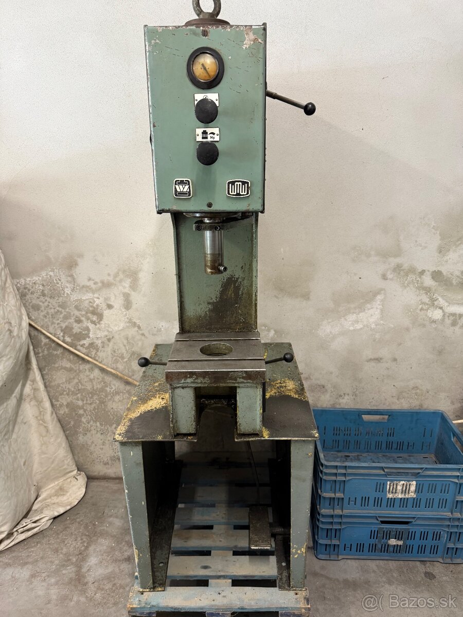 Hydraulický lis PYTE 3.15 - 2