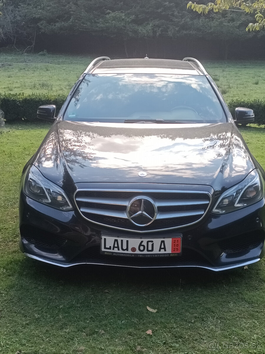Mercedes E300 - 2