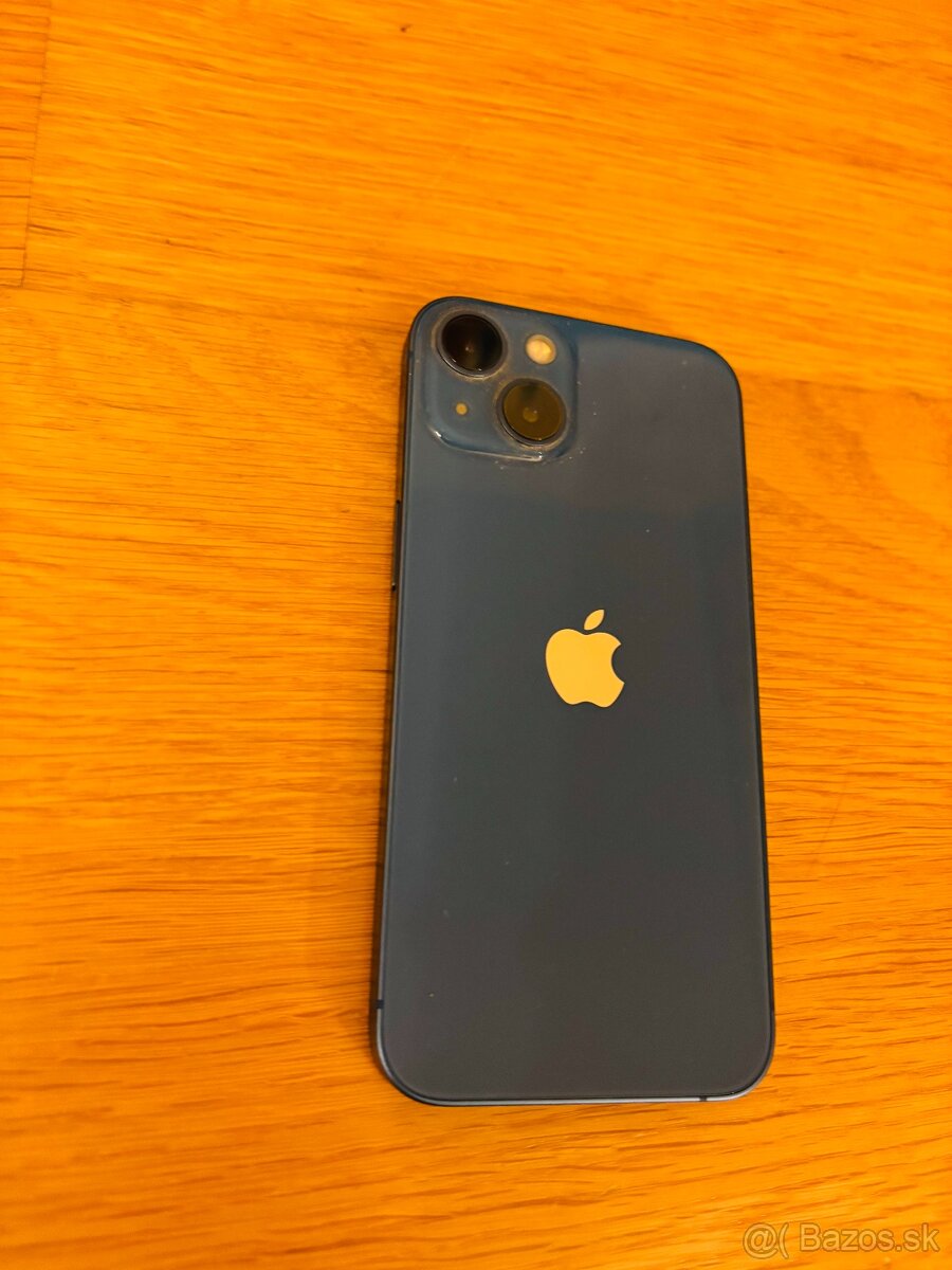 IPhone 13 modrý - 2