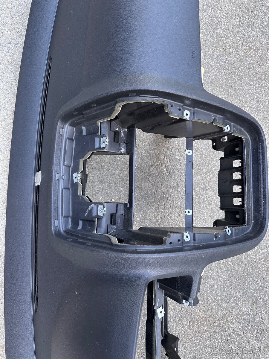 Palubovka s airbagom golf 5 combi 1.9 volkswagen - 2