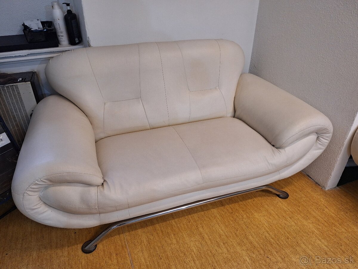 Dobrý deň predám sedaciu súpravu 3+2+1. - 2