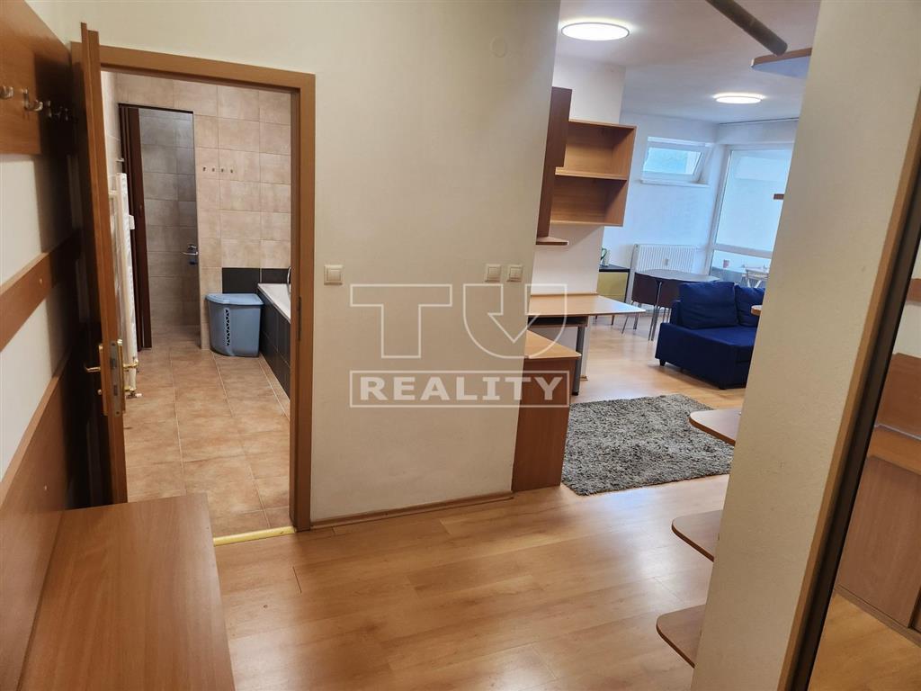 Predáme novostavbu 2.izbového bytu s parkovacím miestom... - 2