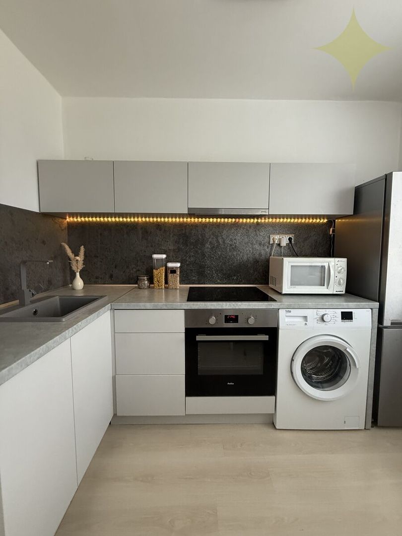 1-izbový zariadený, klimatizovaný byt – Banská Bystrica (ul. - 2