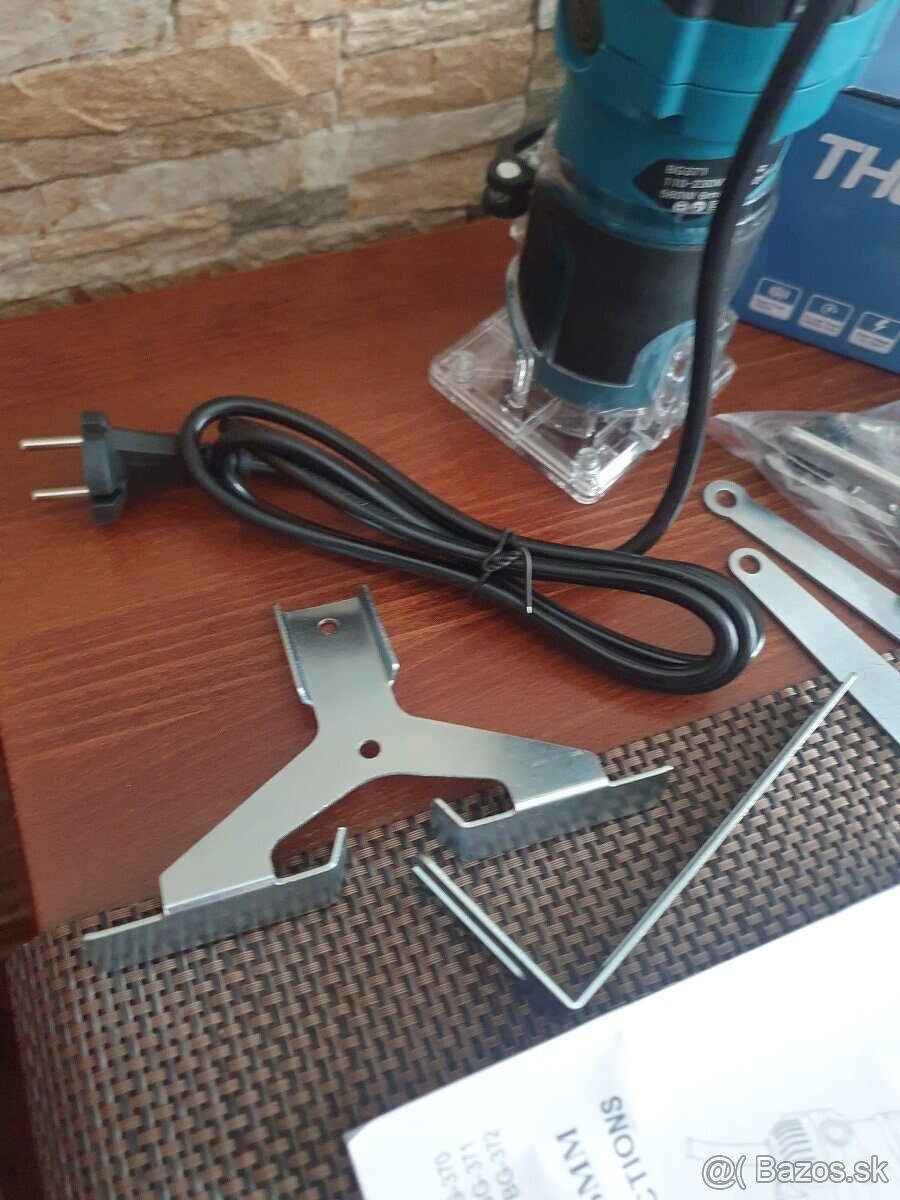 Predam novu frezku THO BG-371 - 2