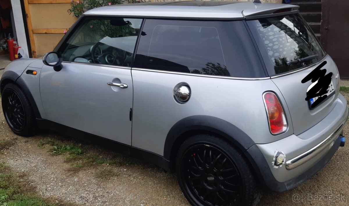 Mini Cooper r 50 - 2