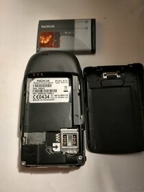 Nokia 6131+headset - 2